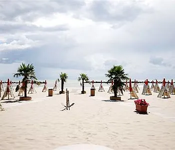 Bella Romagna Отель 2*
