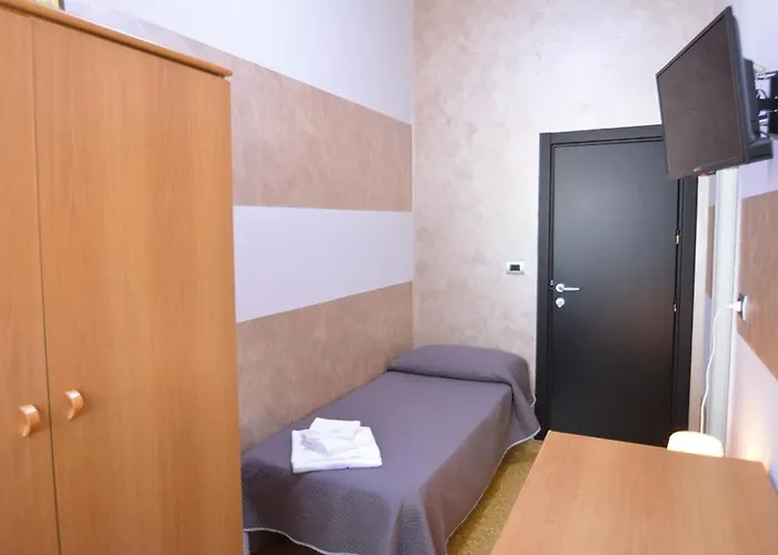 Bella Romagna 酒店 2*