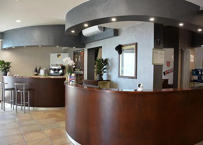 Bella Romagna 2* 卡萨尔博瑟蒂