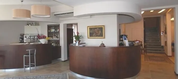 酒店 Bella Romagna 卡萨尔博瑟蒂